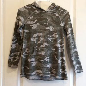 Justice Girls Sweater Hoodie Camo Size 8